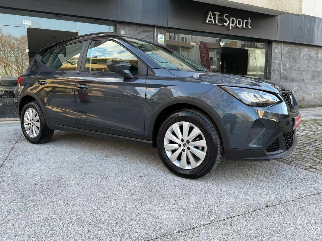 seat-arona-2024-gasolina-999cc