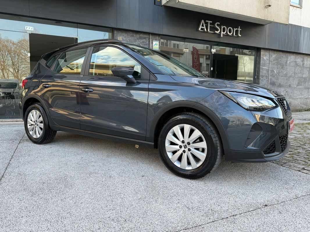 seat-arona-2024-gasolina-999cc