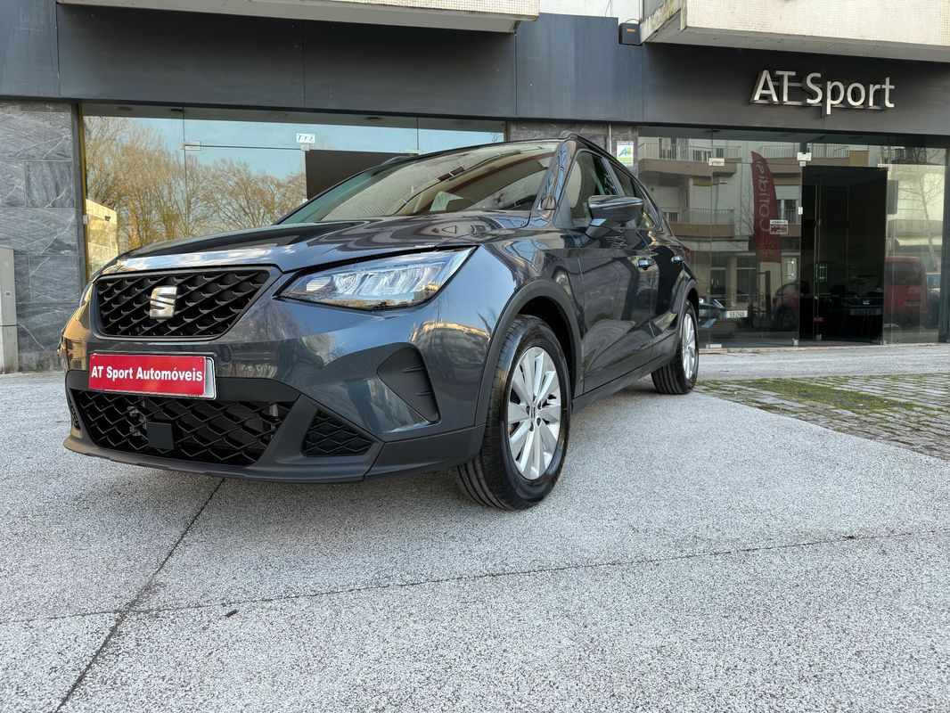 seat-arona-2024-gasolina-999cc