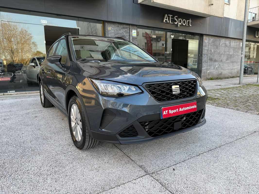 seat-arona-2024-gasolina-999cc