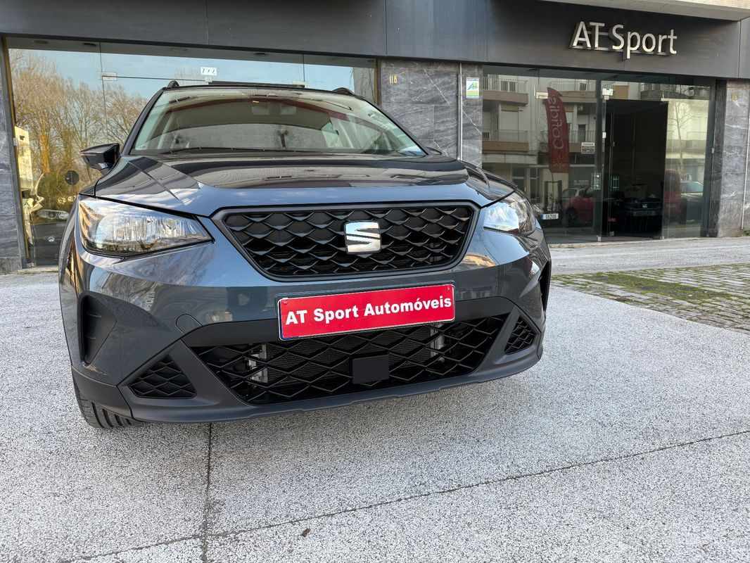 seat-arona-2024-gasolina-999cc