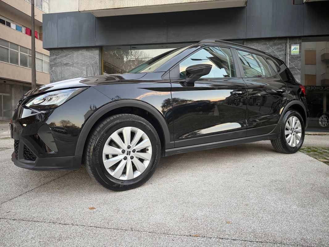 seat-arona-2024-gasolina-999cc