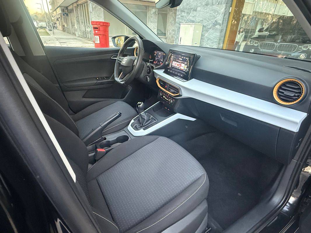 seat-arona-2024-gasolina-999cc