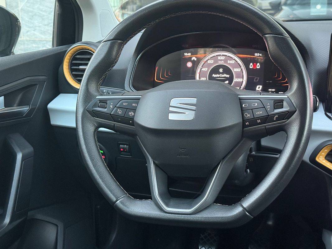 seat-arona-2024-gasolina-999cc
