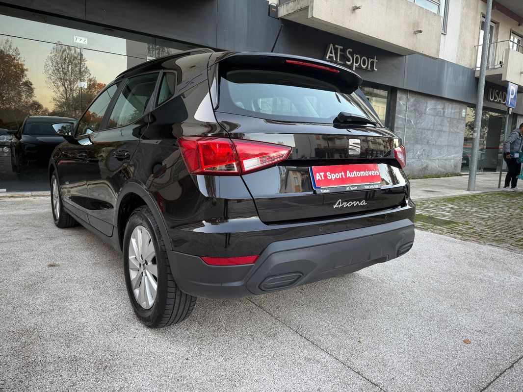 seat-arona-2024-gasolina-999cc