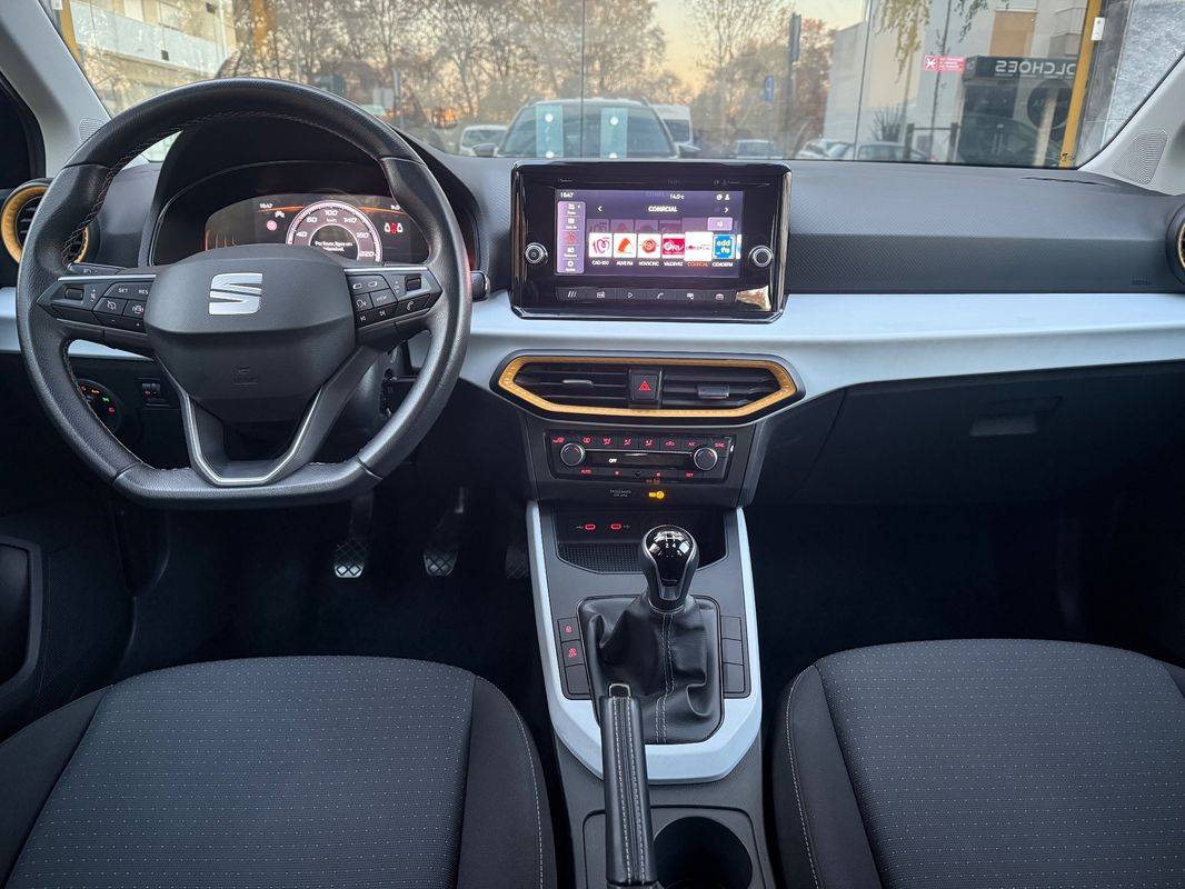 seat-arona-2024-gasolina-999cc