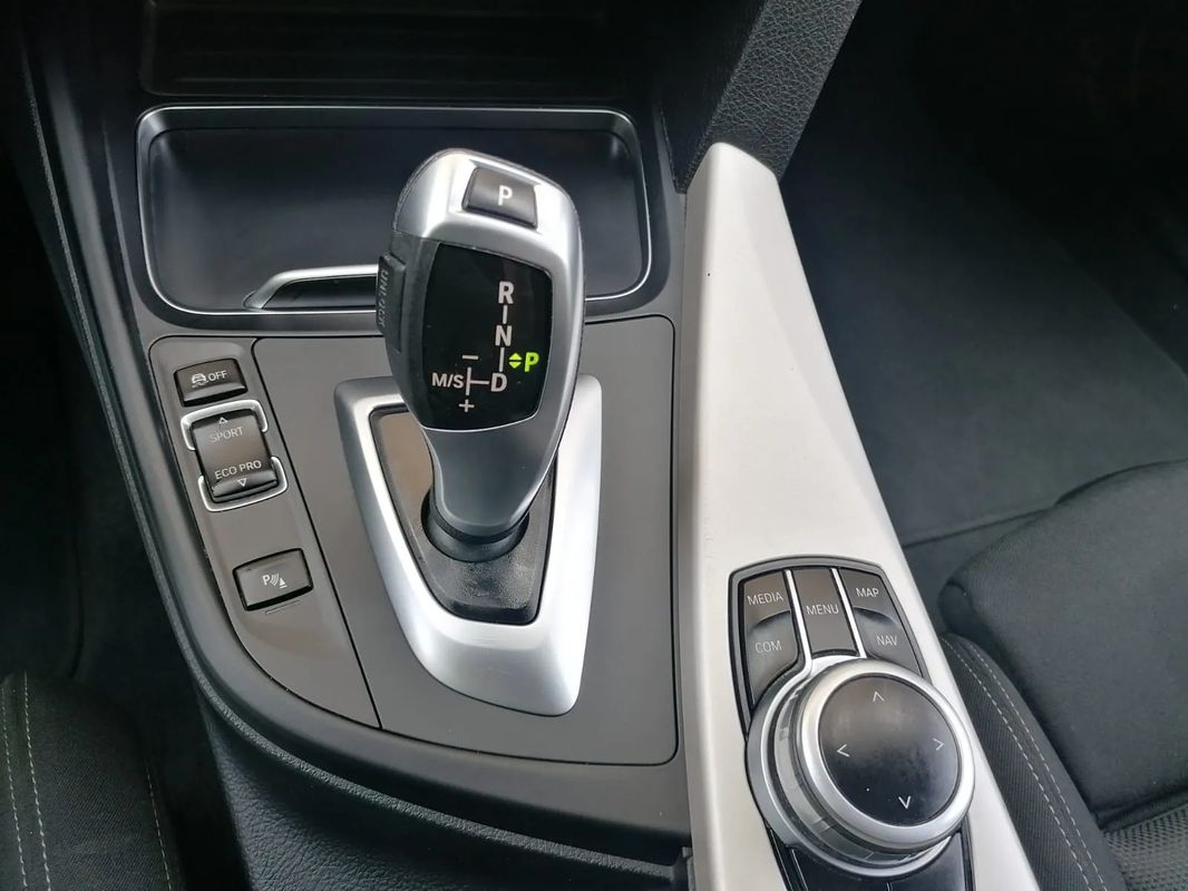 bmw-serie-3-2019-diesel-1995cc