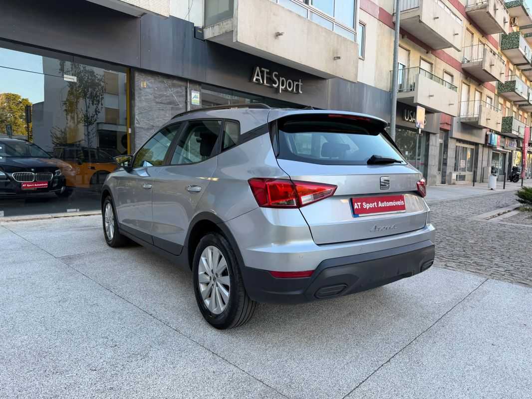 seat-arona-2024-gasolina-999cc