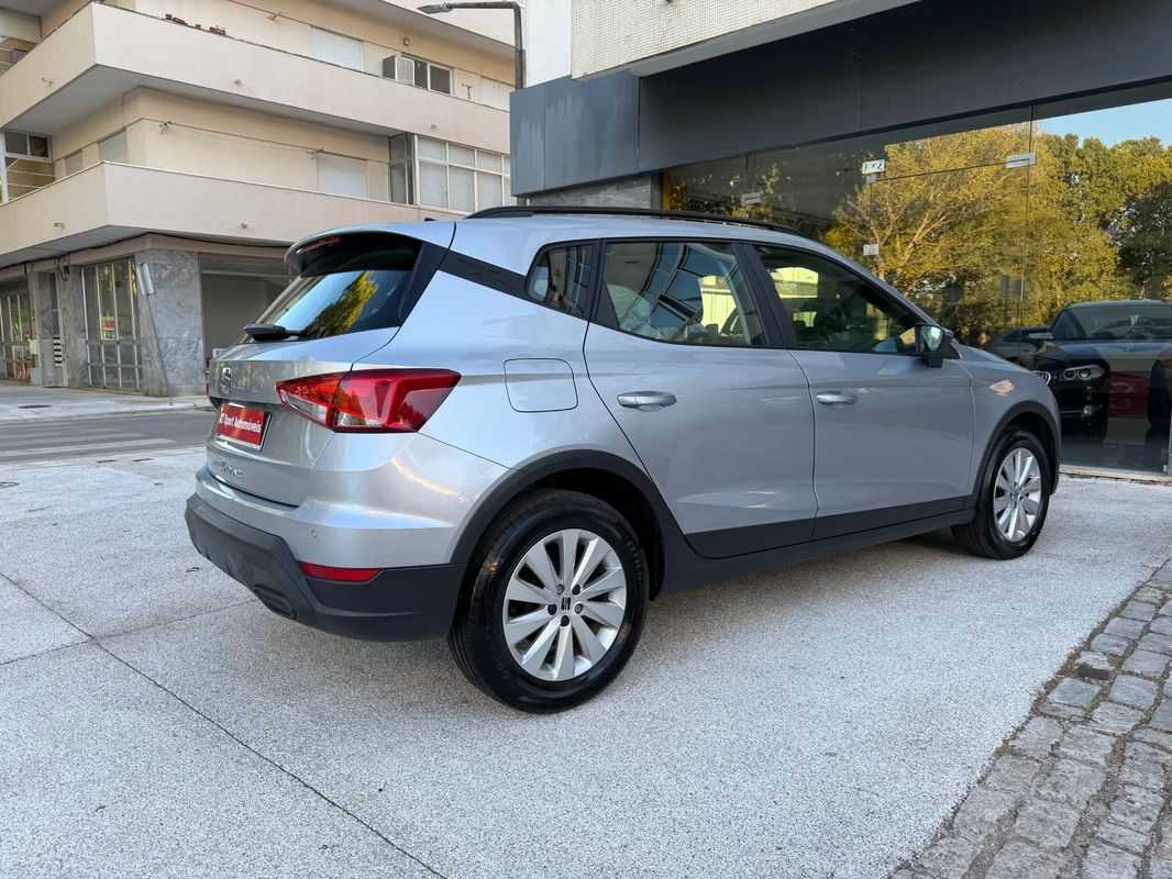seat-arona-2024-gasolina-999cc