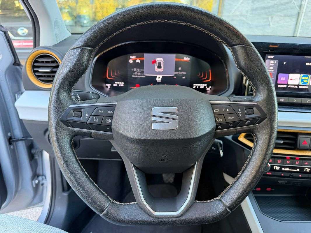 seat-arona-2024-gasolina-999cc