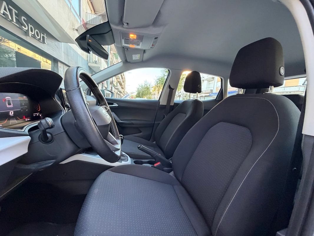 seat-arona-2024-gasolina-999cc