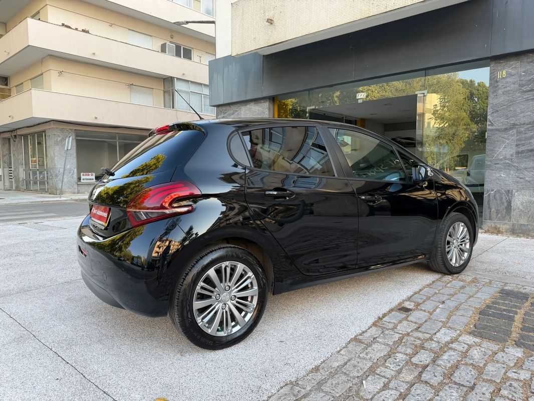 peugeot-208-2019-gasolina-1199cc