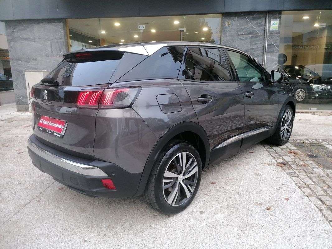 peugeot-3008-2022-diesel-1499cc