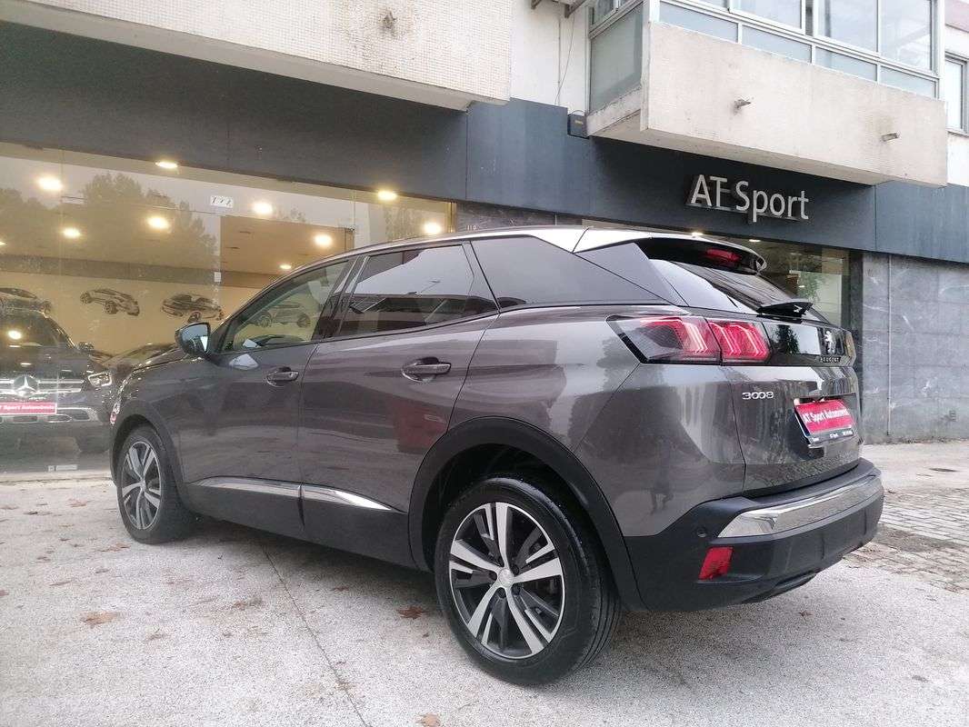 peugeot-3008-2022-diesel-1499cc