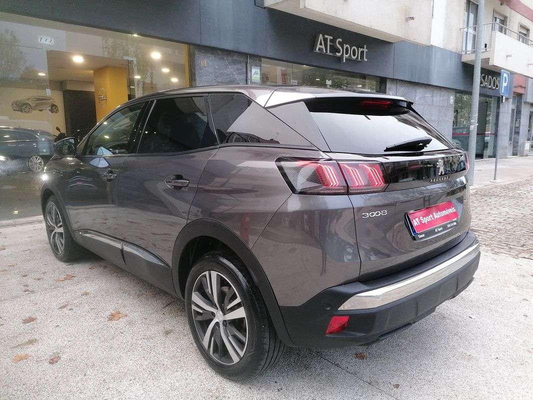 peugeot-3008-2022-diesel-1499cc