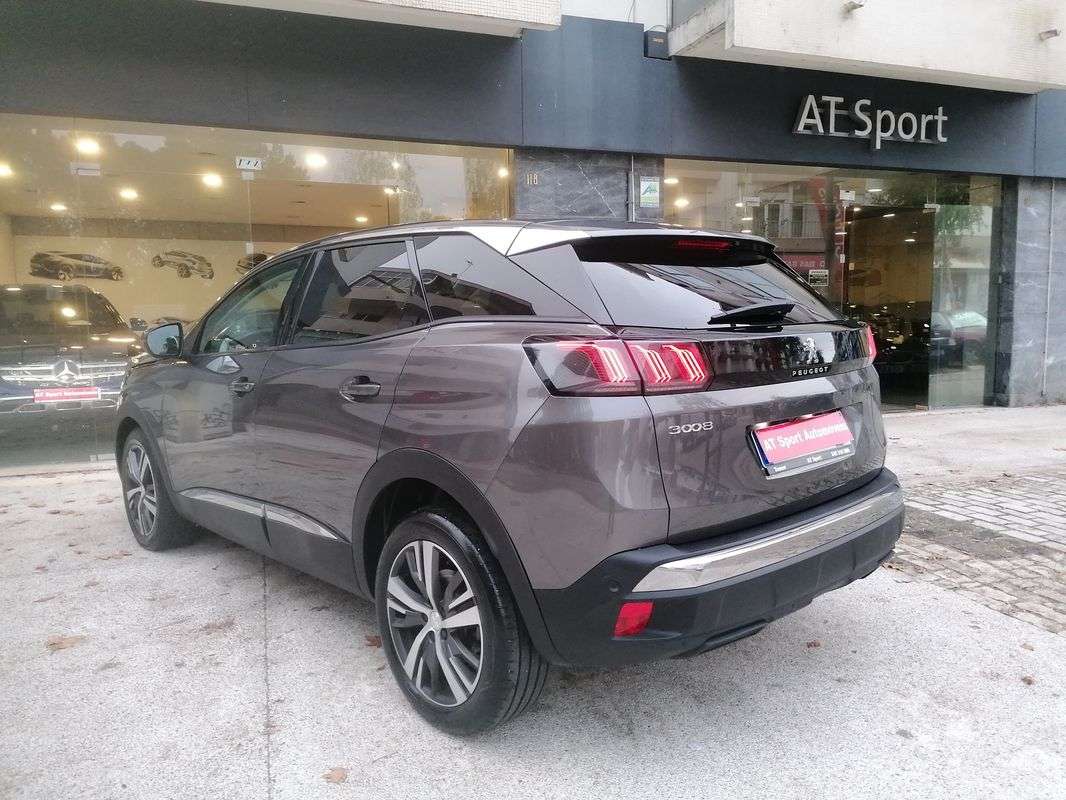 peugeot-3008-2022-diesel-1499cc