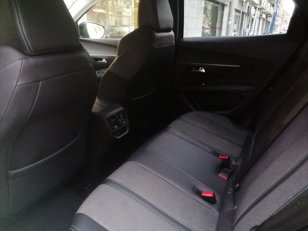 peugeot-3008-2022-diesel-1499cc