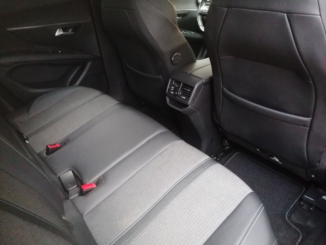 peugeot-3008-2022-diesel-1499cc
