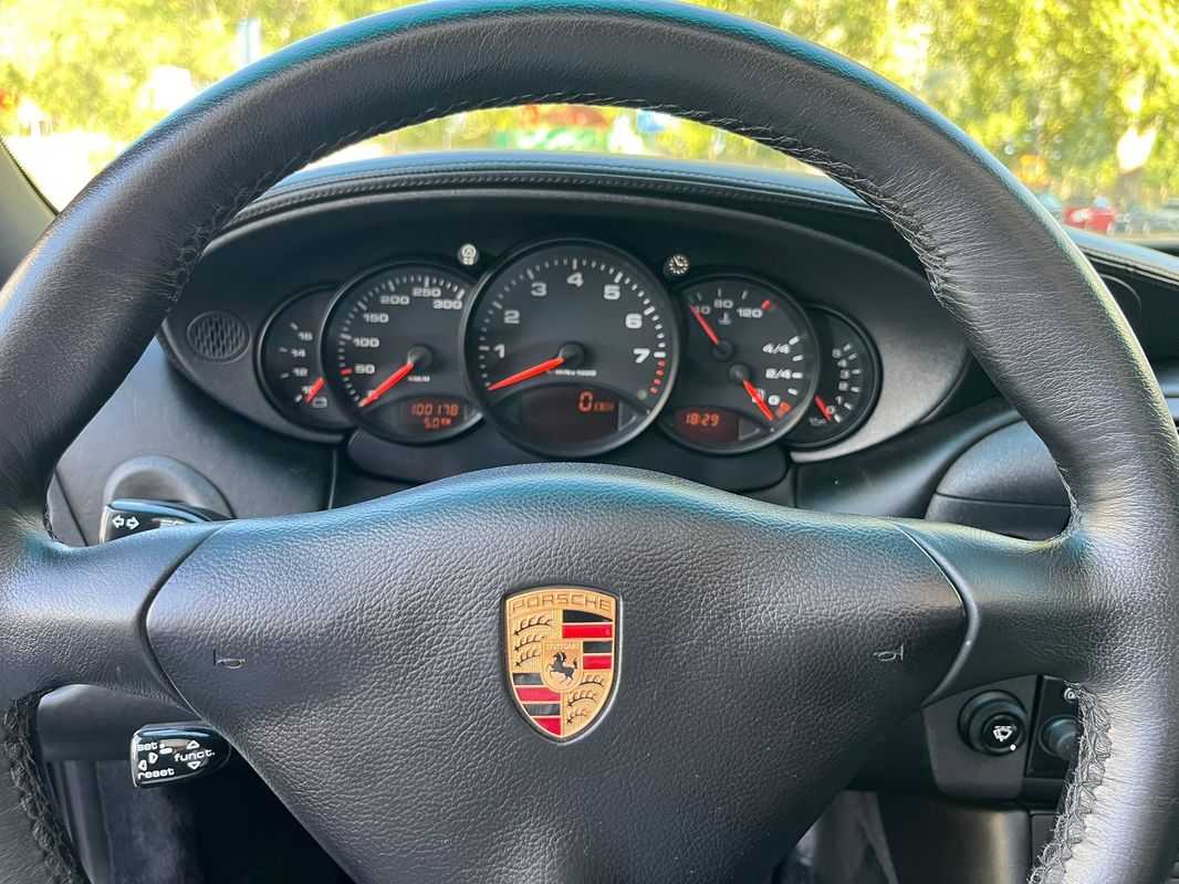 porsche-911-1999-gasolina-3387cc