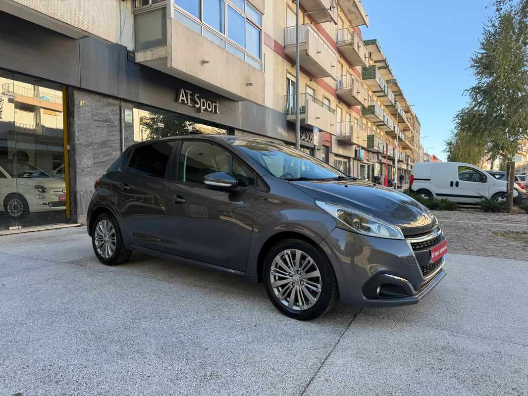 peugeot-208-2018-gasolina-1199cc