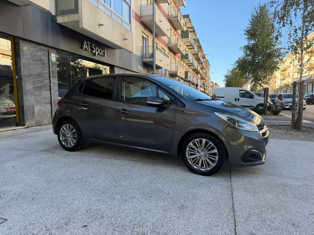 peugeot-208-2018-gasolina-1199cc