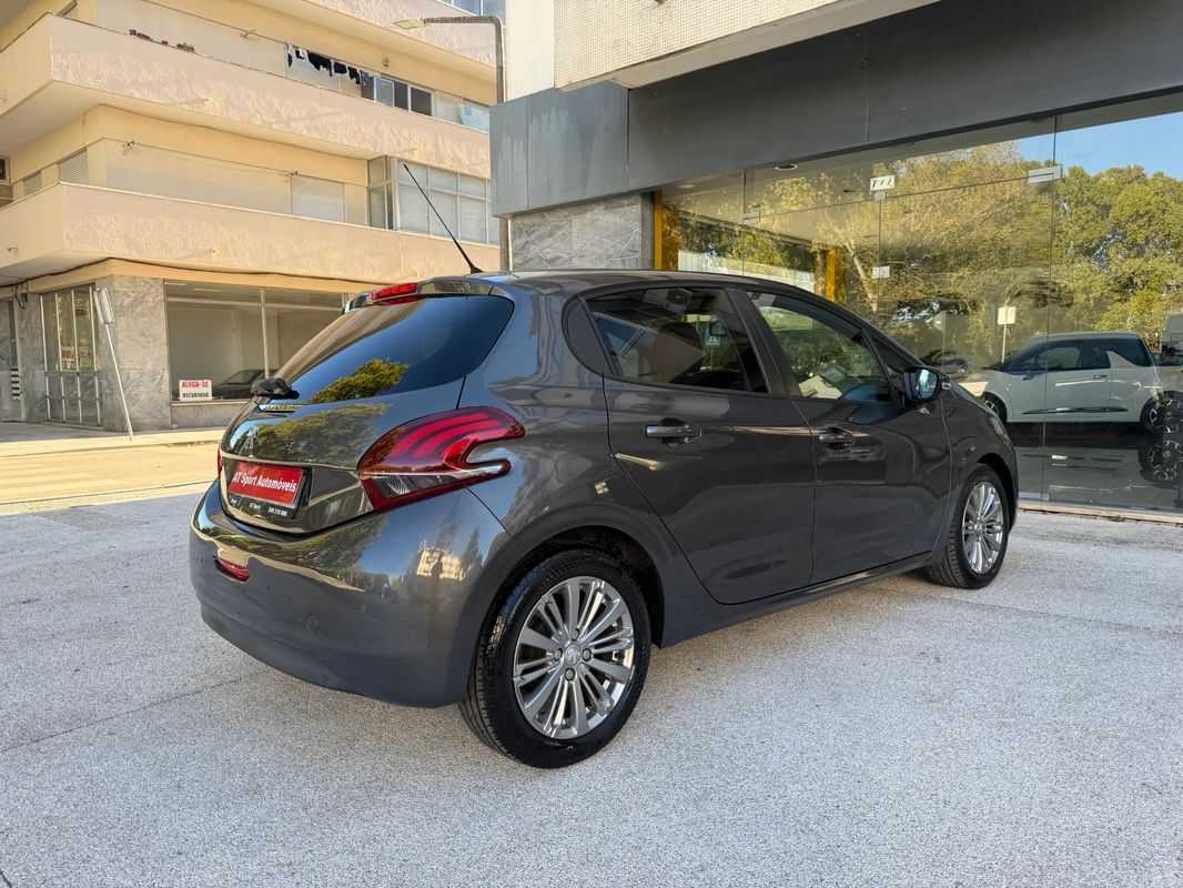 peugeot-208-2018-gasolina-1199cc