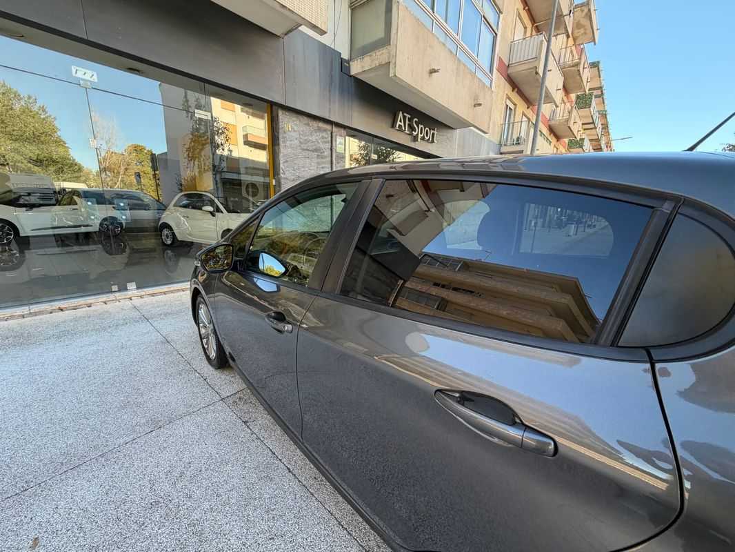 peugeot-208-2018-gasolina-1199cc
