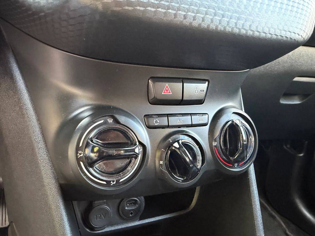 peugeot-2008-2017-diesel-1560cc