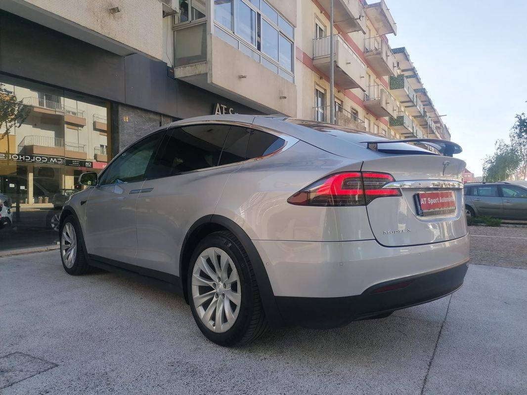tesla-model-x-2018-eletrico-0cc