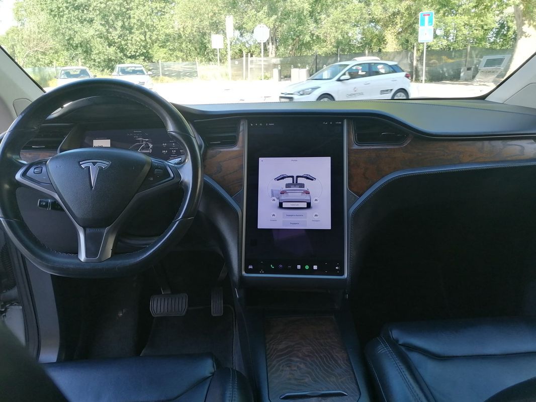 tesla-model-x-2018-eletrico-0cc