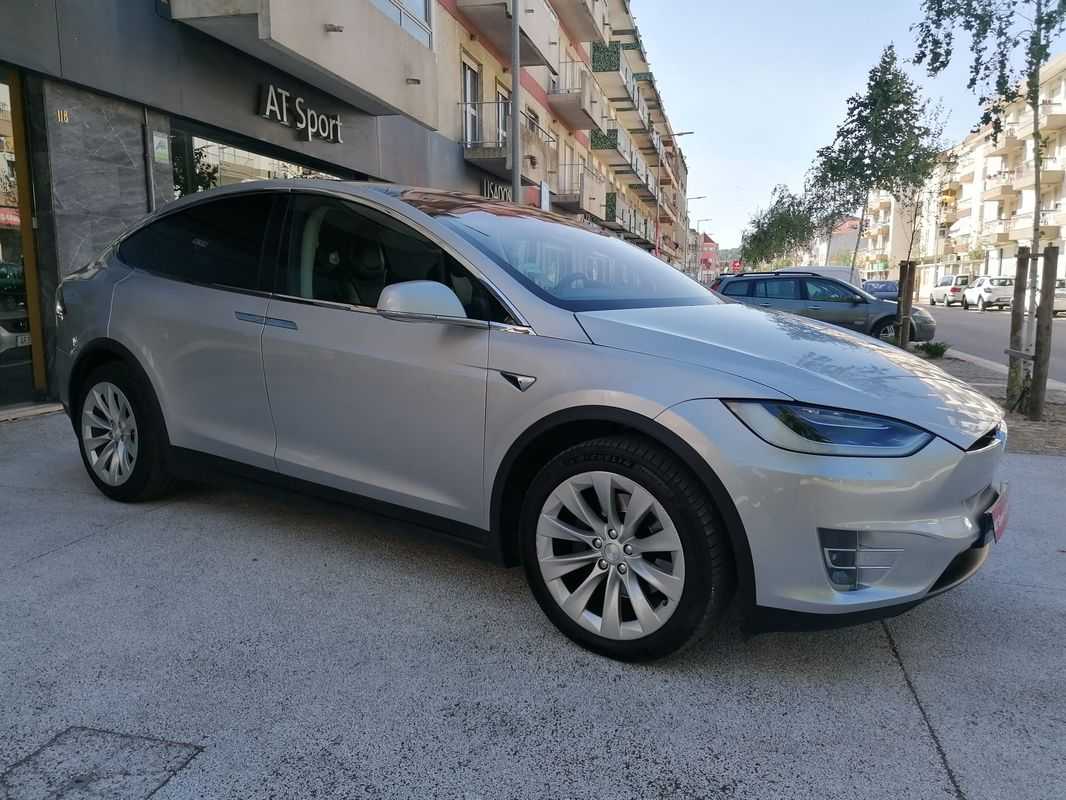 tesla-model-x-2018-eletrico-0cc