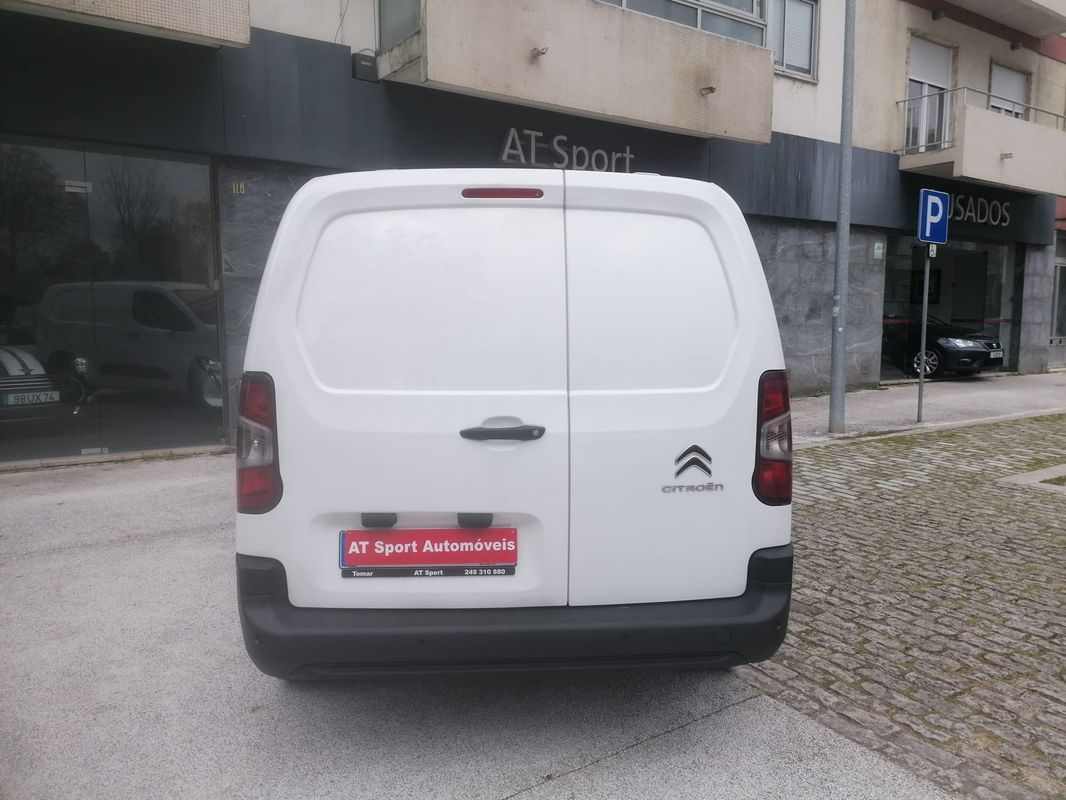 citroen-berlingo-2021-diesel-1499cc