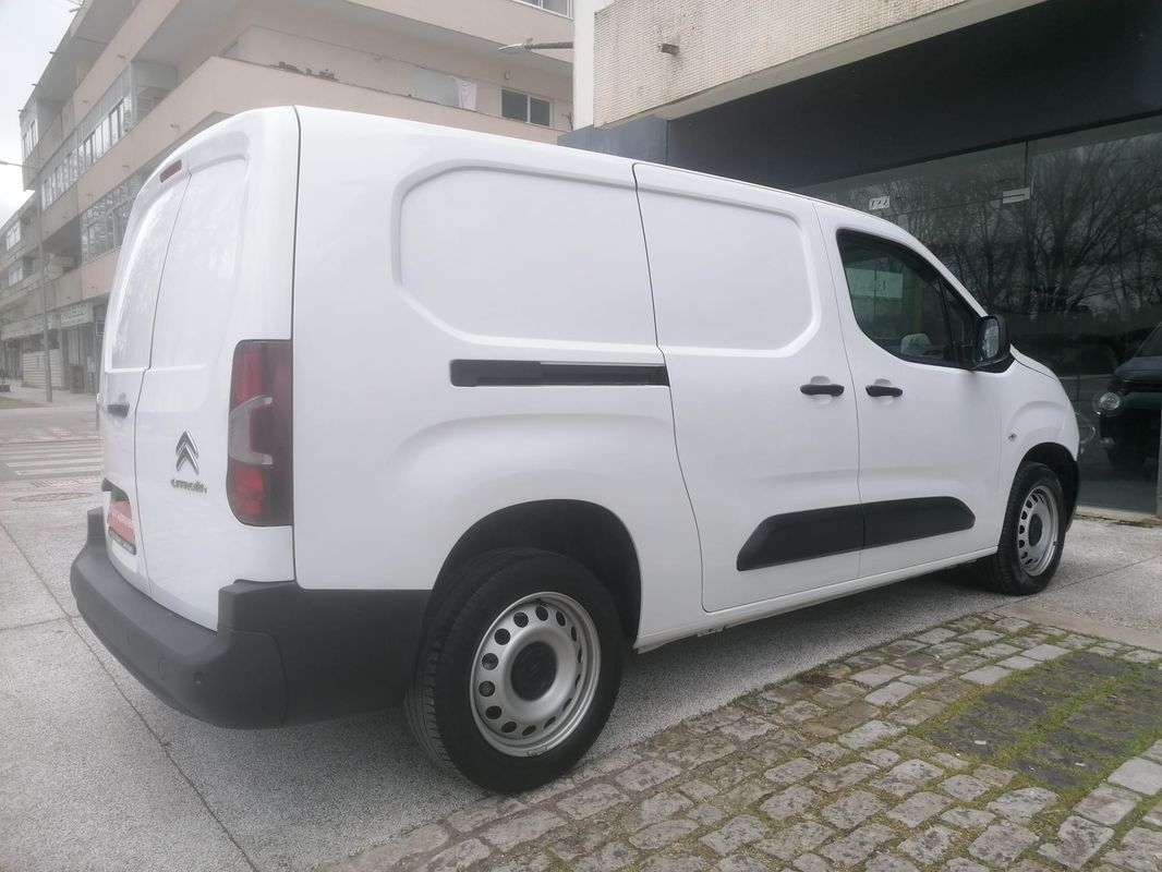 citroen-berlingo-2021-diesel-1499cc