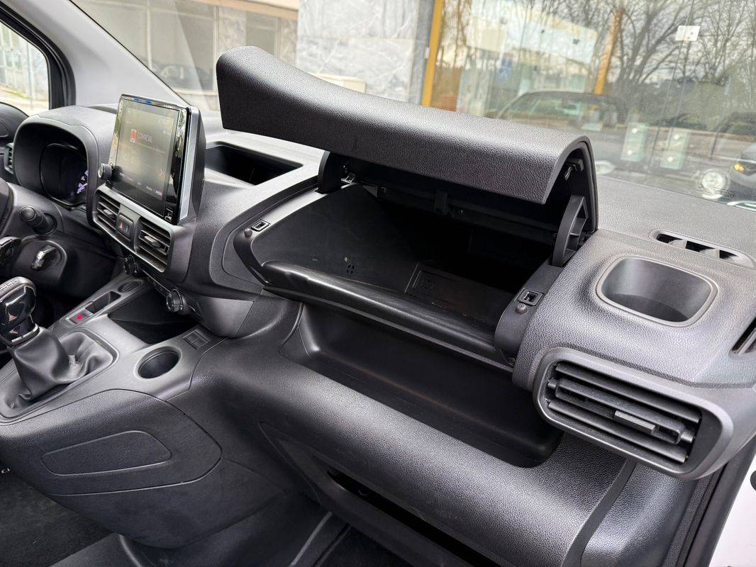 citroen-berlingo-2021-diesel-1499cc