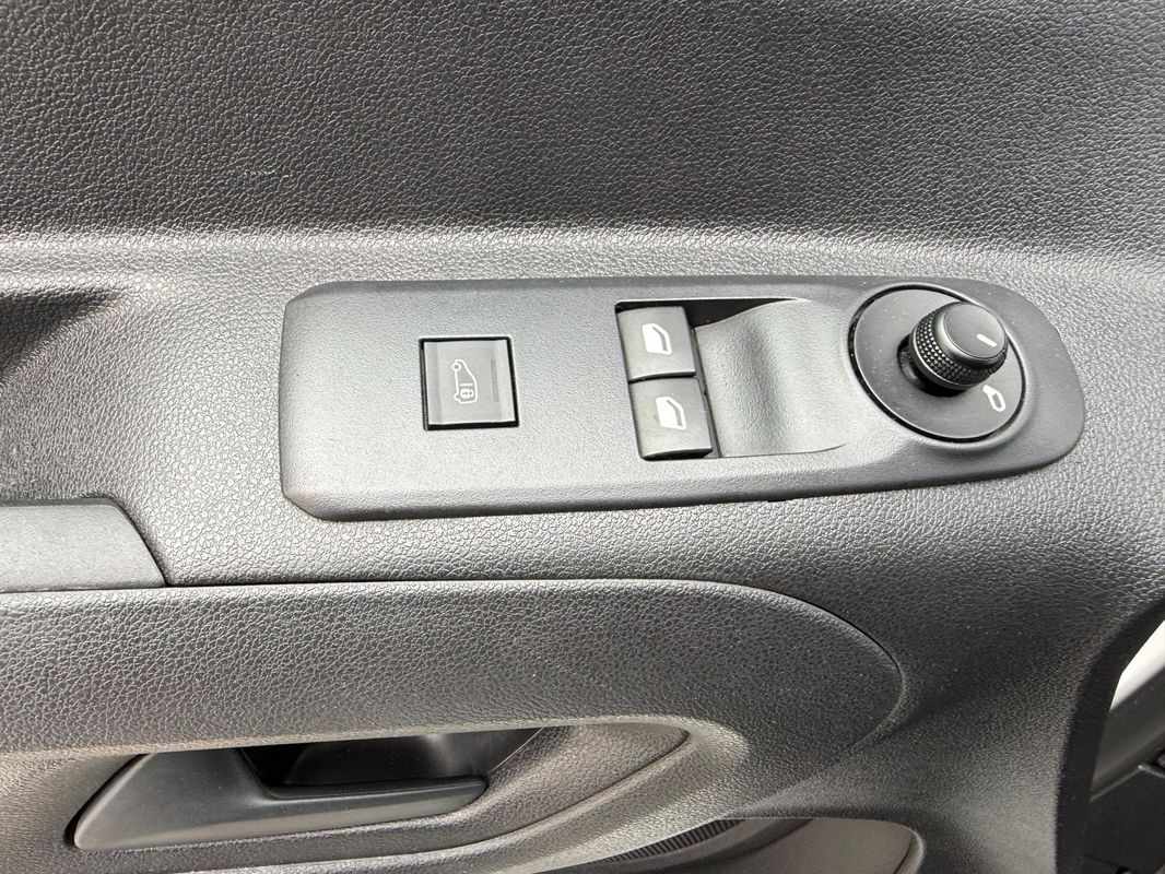 citroen-berlingo-2021-diesel-1499cc
