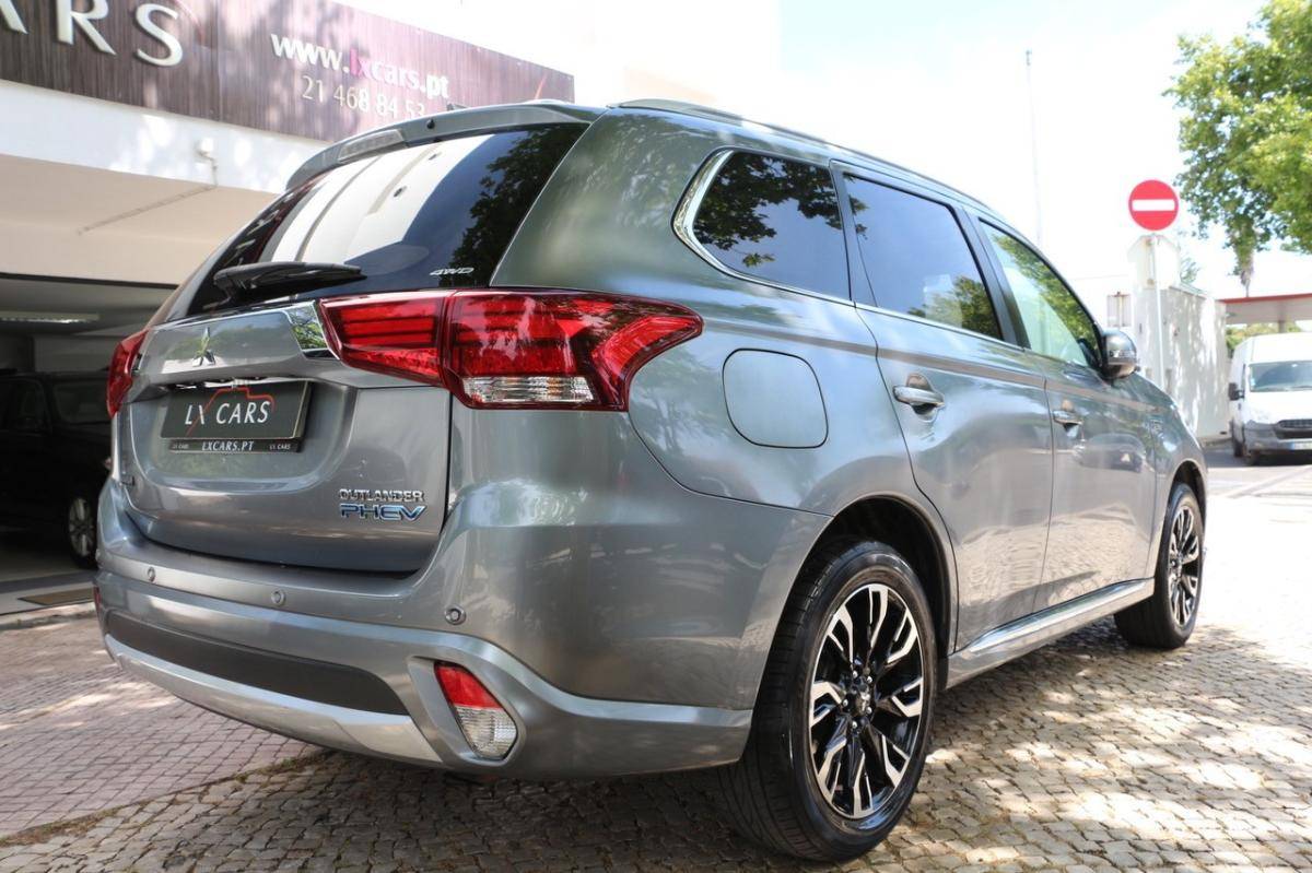 mitsubishi-outlander-2016-hibrido-1998cc