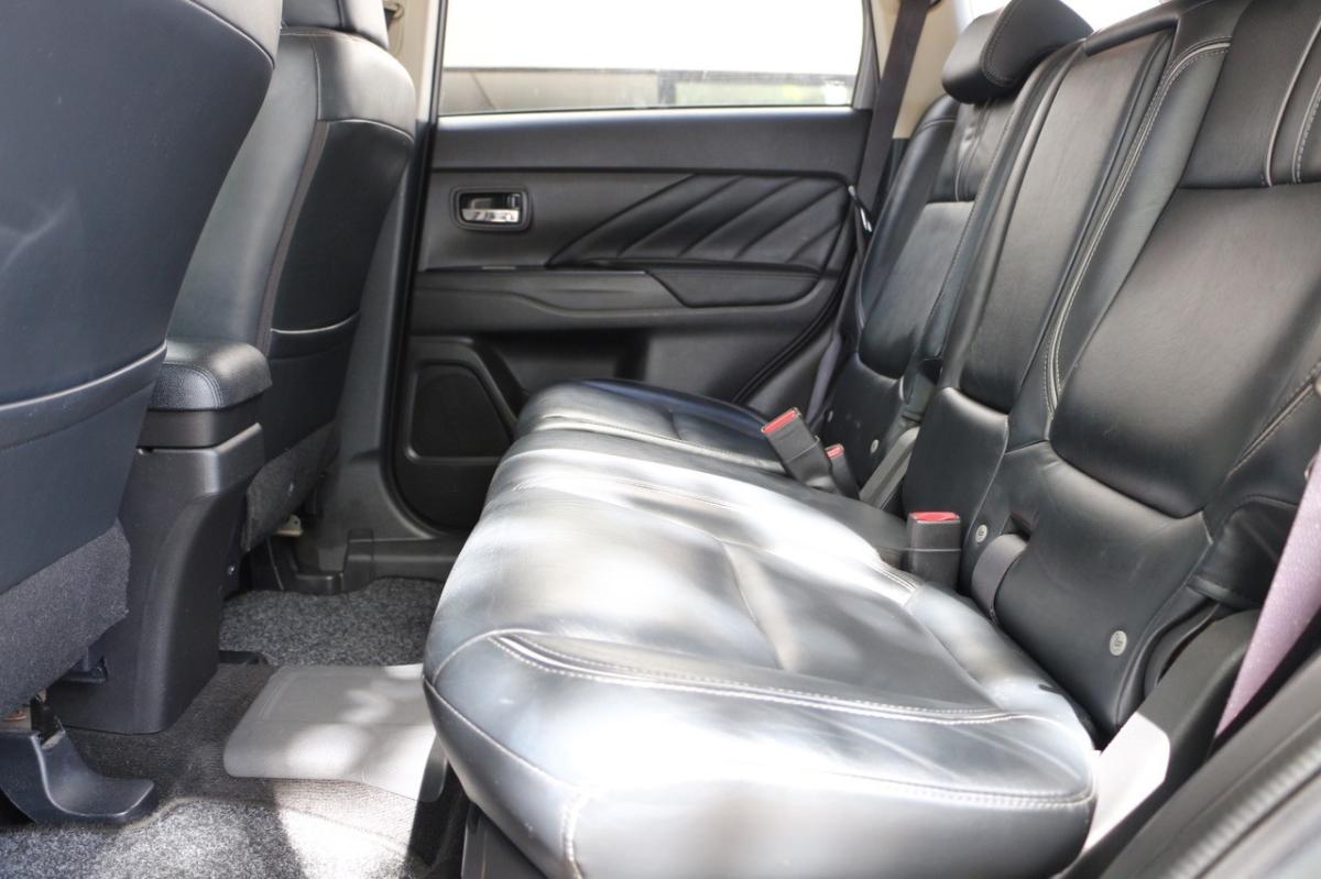 mitsubishi-outlander-2016-hibrido-1998cc