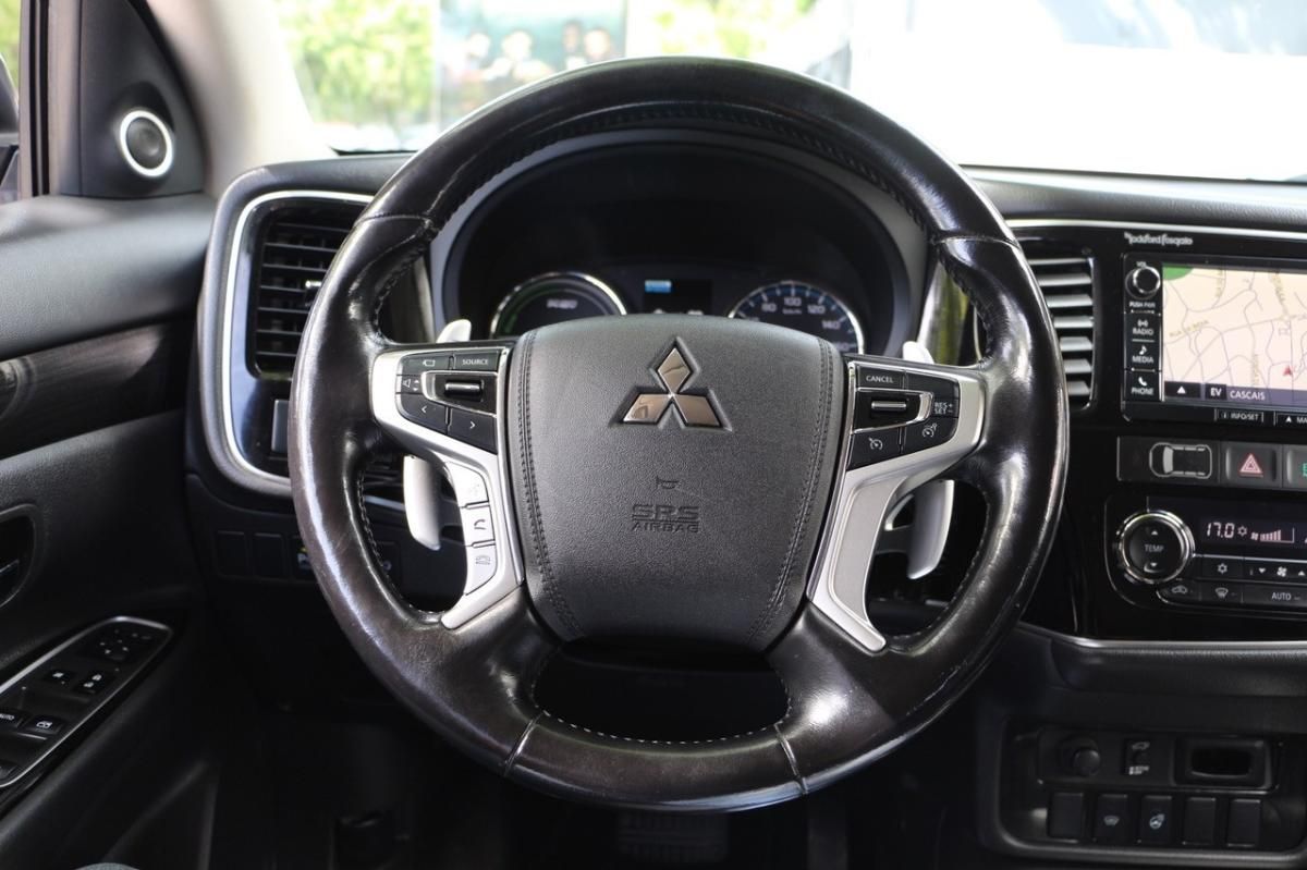 mitsubishi-outlander-2016-hibrido-1998cc