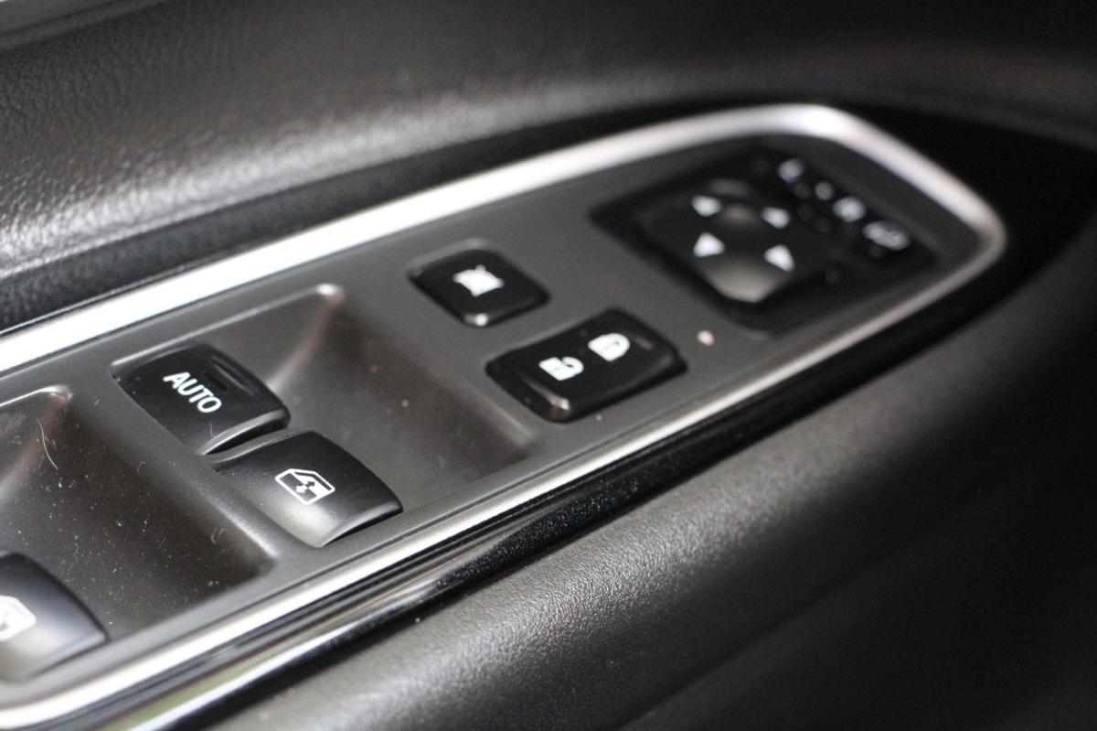 mitsubishi-outlander-2016-hibrido-1998cc