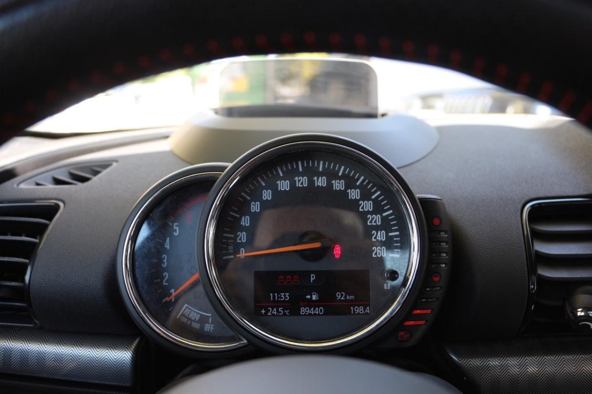 mini-clubman-2017-diesel-1995cc