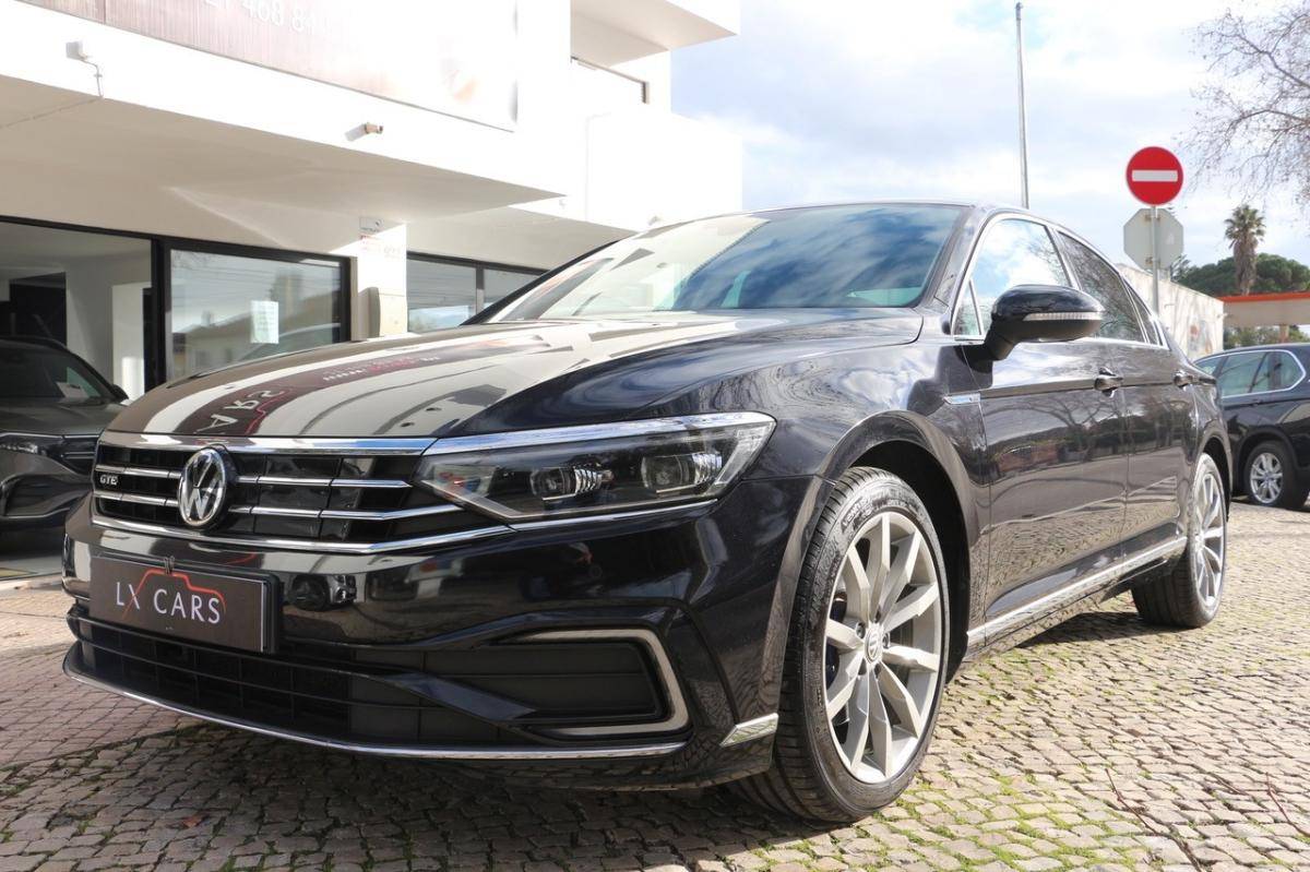 volkswagen-passat-2019-hibrido-1395cc
