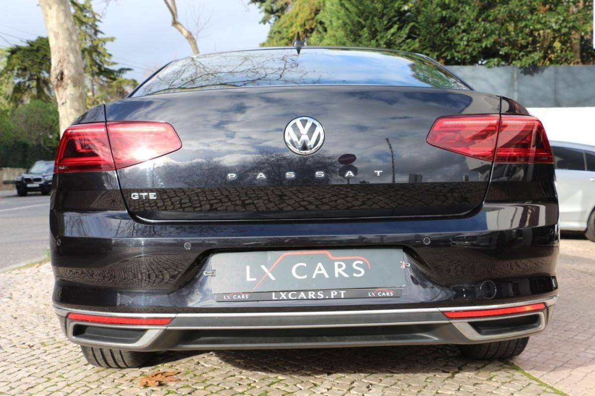 volkswagen-passat-2019-hibrido-1395cc