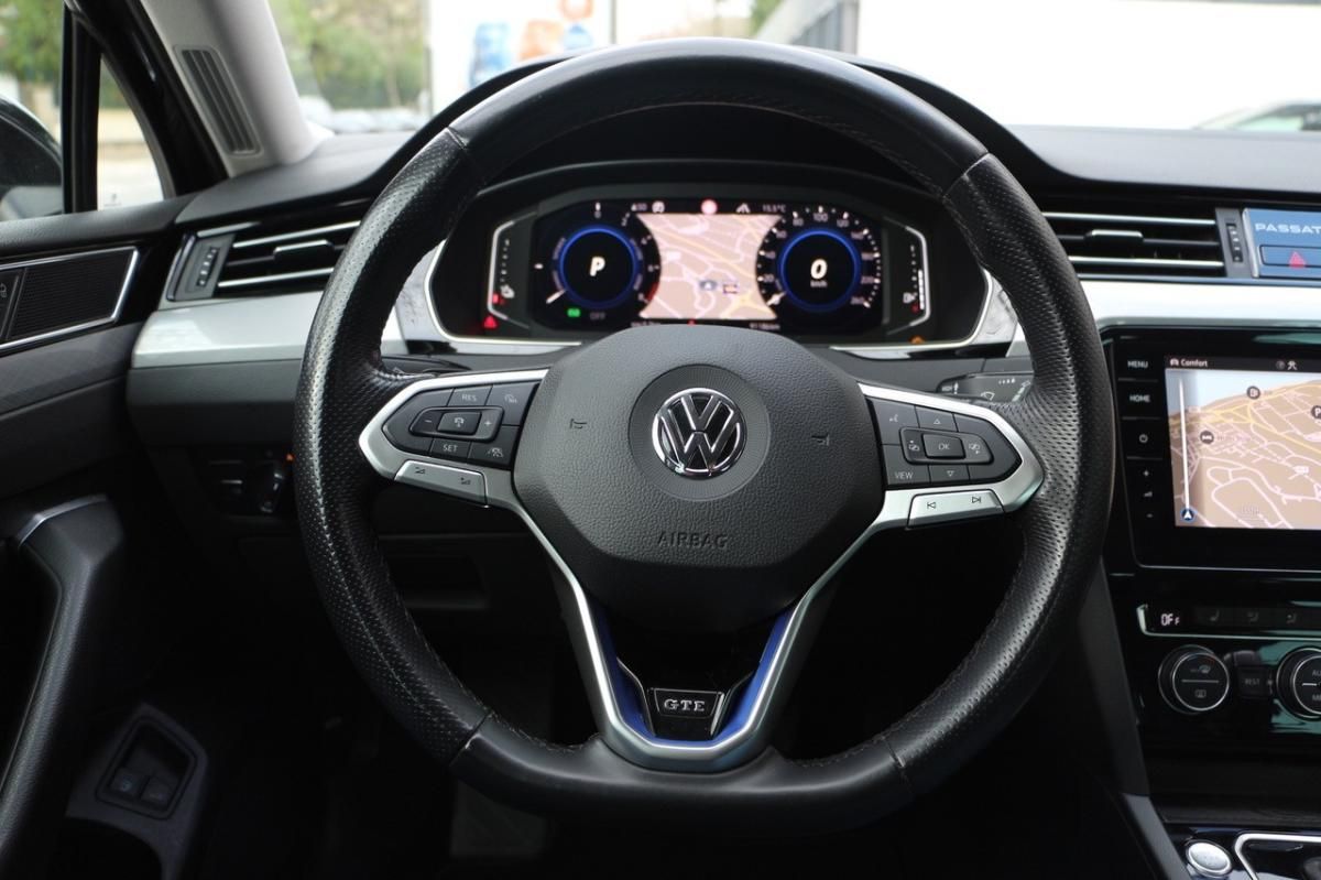 volkswagen-passat-2019-hibrido-1395cc