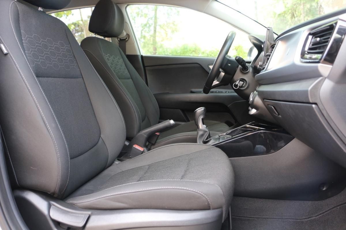 kia-rio-2022-gasolina-998cc