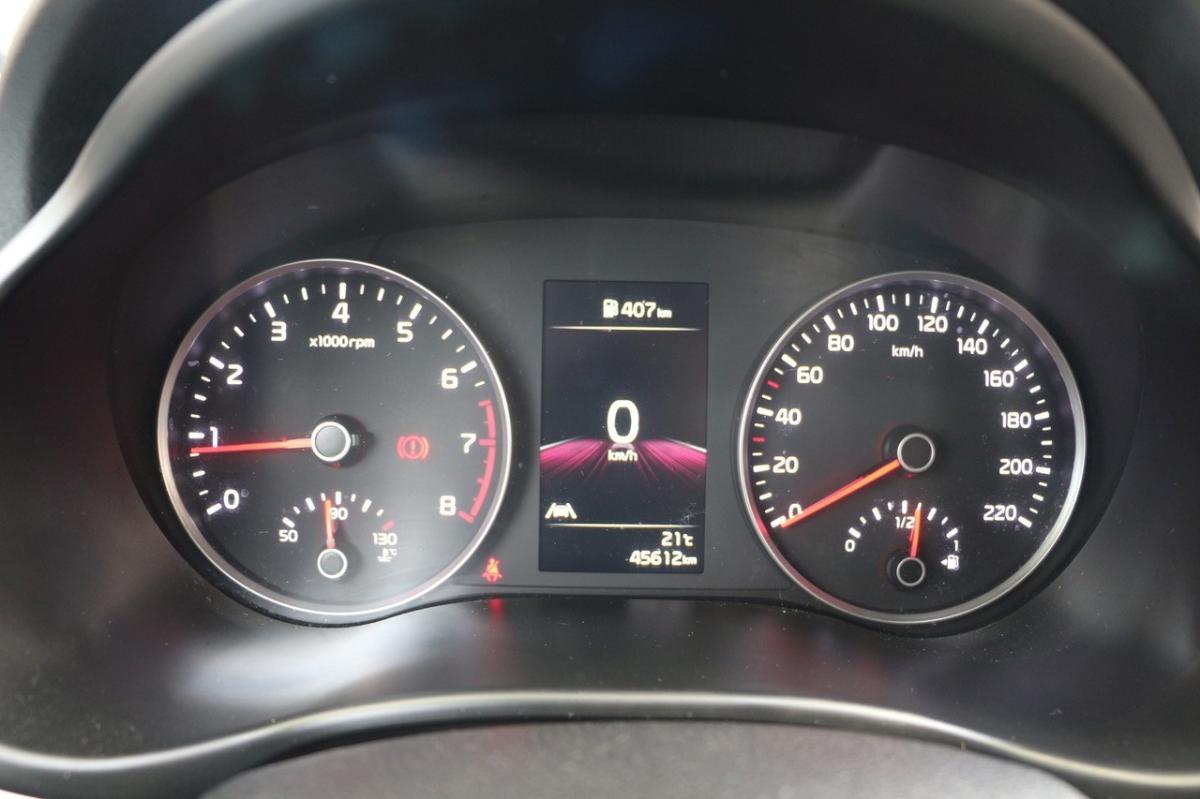 kia-rio-2022-gasolina-998cc
