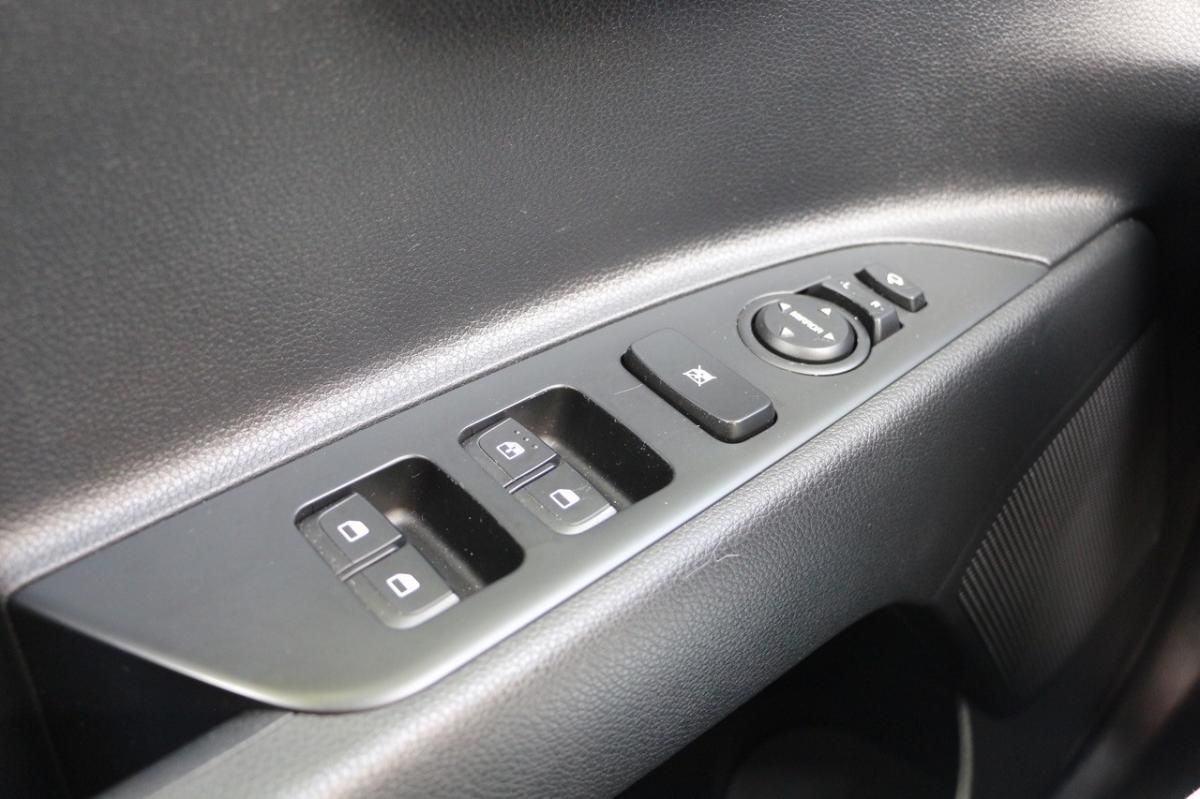 kia-rio-2022-gasolina-998cc