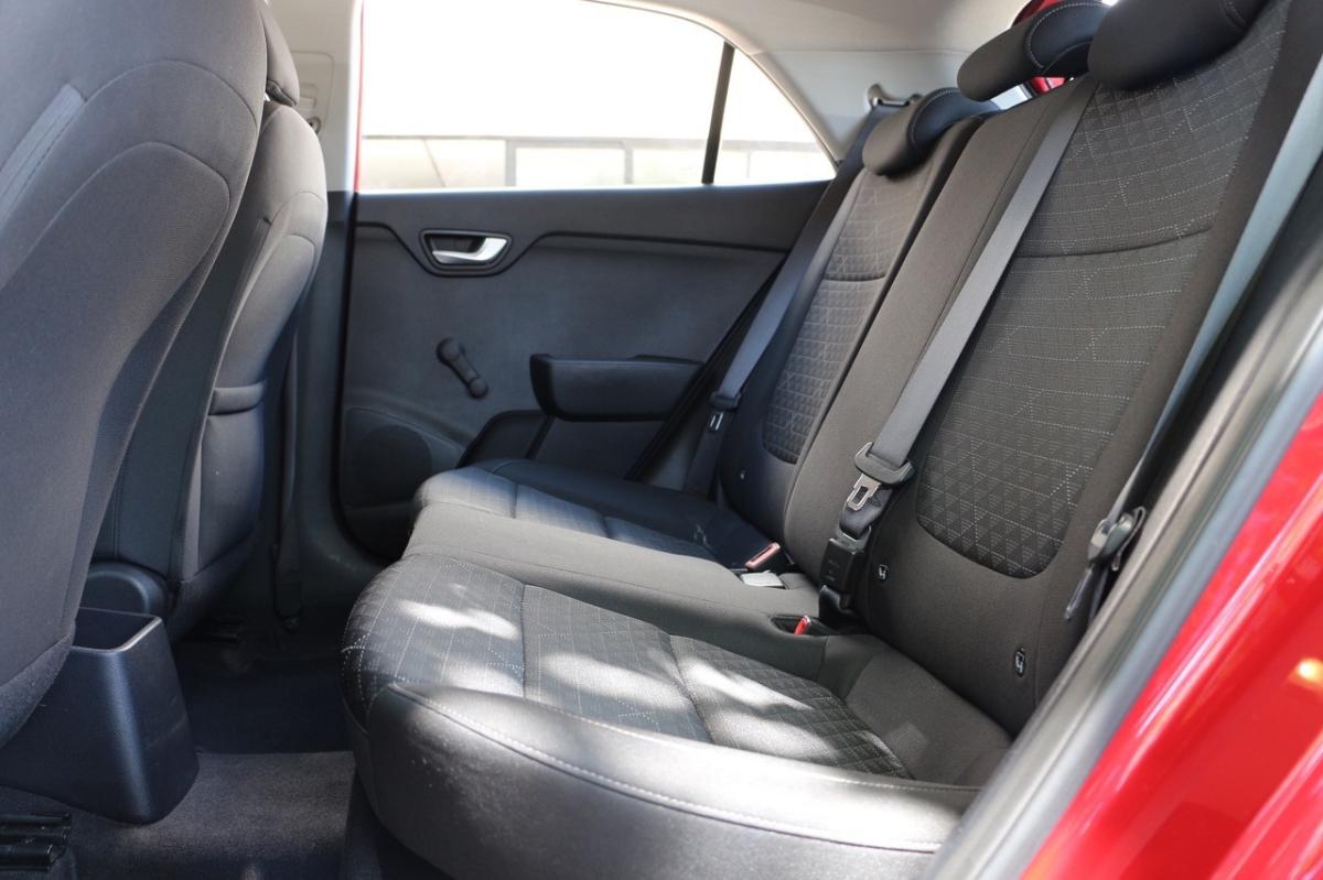 kia-rio-2019-gasolina-1197cc