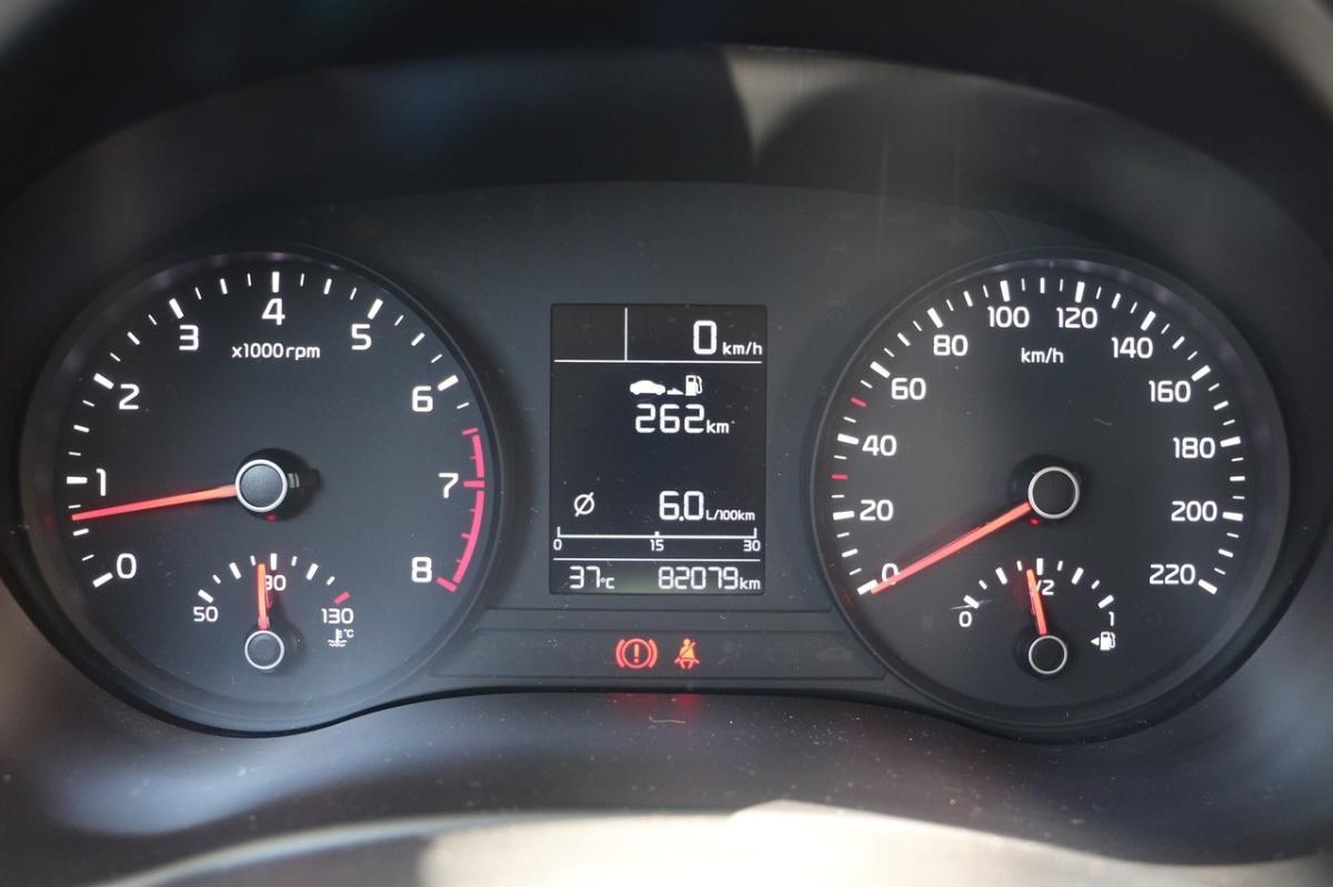 kia-rio-2019-gasolina-1197cc