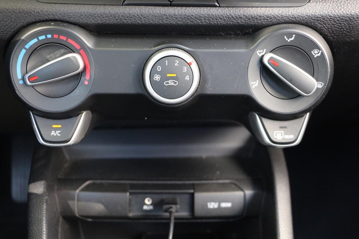 kia-rio-2019-gasolina-1197cc