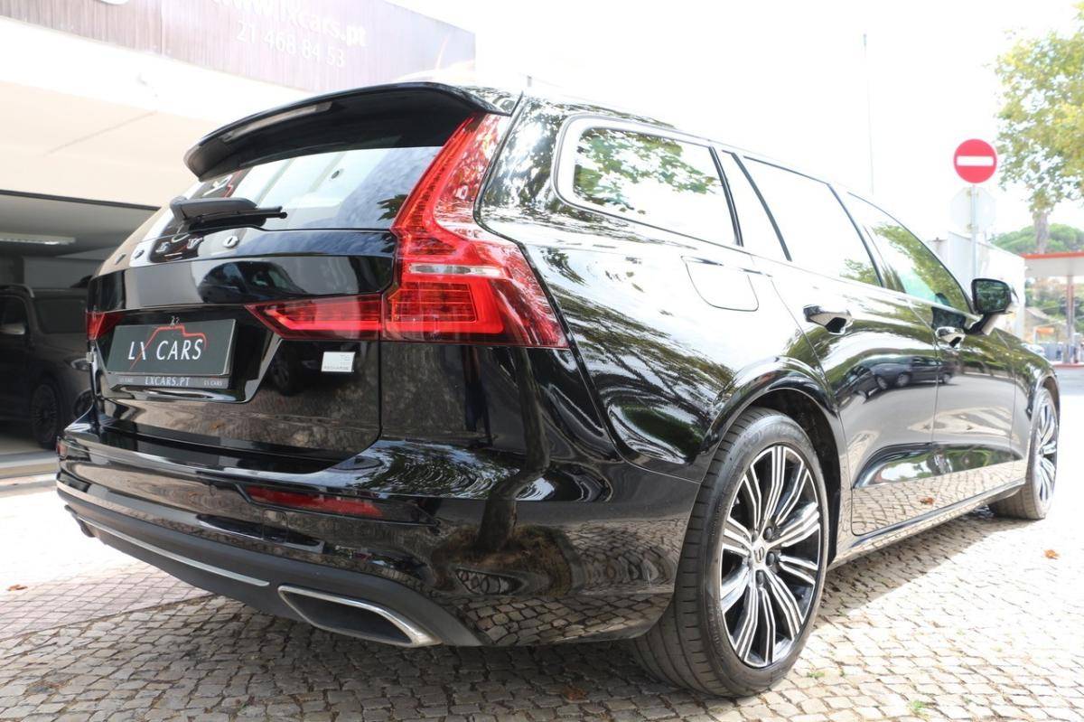 volvo-v60-2021-hibrido-1969cc